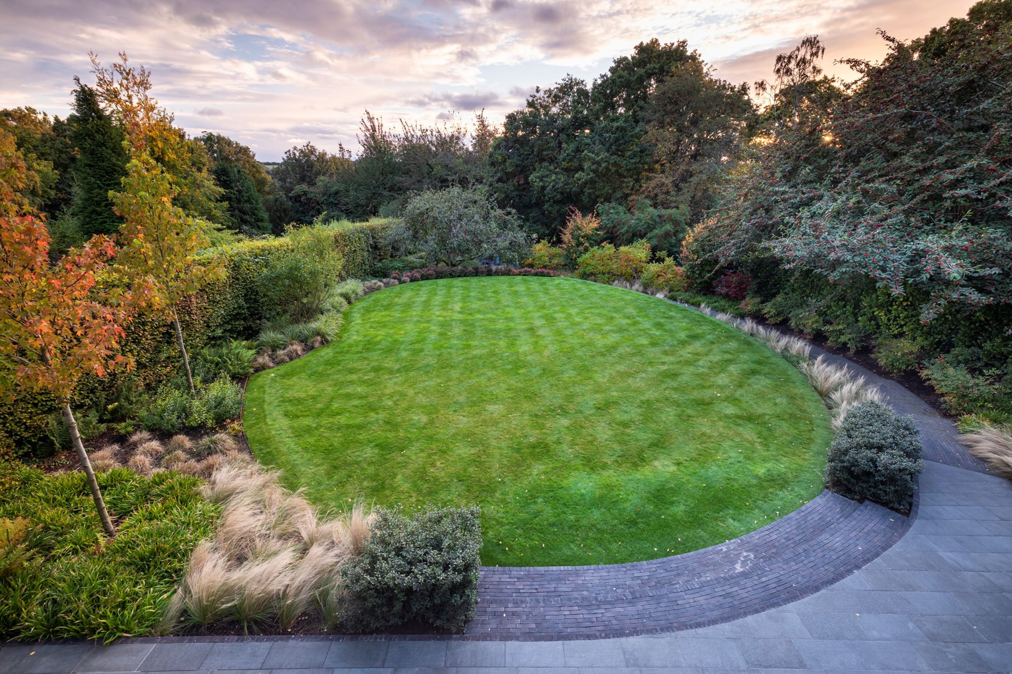 Exploring the Diverse World of Gardens: Styles and Functionality